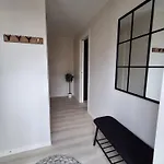 Oren Modern Apartament