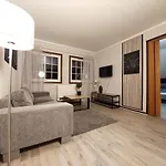 Oren Modern *