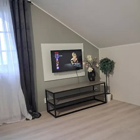 Oren Modern Apartmán
